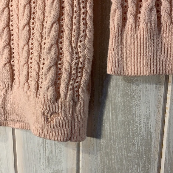 American Eagle Sweater - Picture 4 of 4